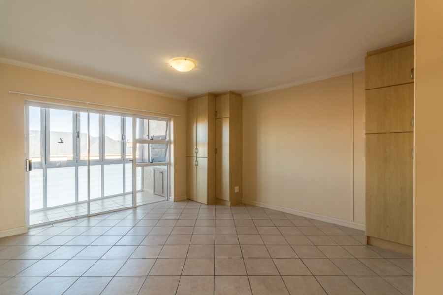 2 Bedroom Property for Sale in Reebok Western Cape
